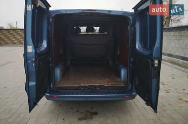 Минивэн Opel Vivaro 2016 в 