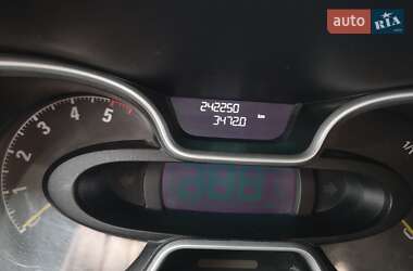 Минивэн Opel Vivaro 2016 в 