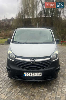 Минивэн Opel Vivaro 2015 в Николаеве