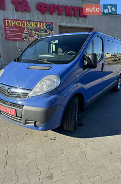 Мінівен Opel Vivaro 2014 в Калуші