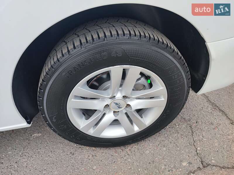 Грузовой фургон Opel Vivaro 2020 в Дубно