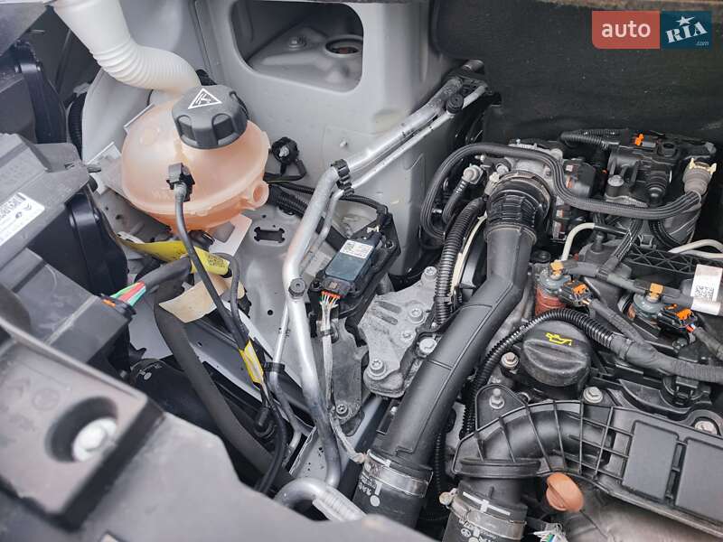 Грузовой фургон Opel Vivaro 2020 в Дубно