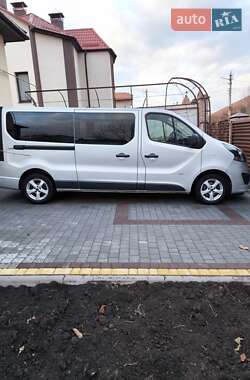 Минивэн Opel Vivaro 2015 в Хмельницком