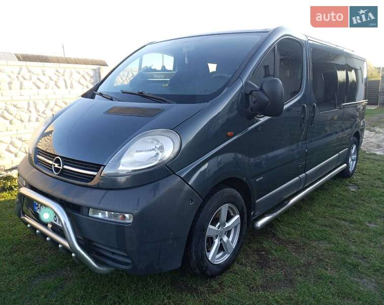 Мінівен Opel Vivaro 2005 в Луцьку