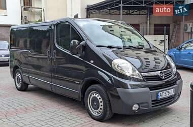 Мінівен Opel Vivaro 2014 в Івано-Франківську