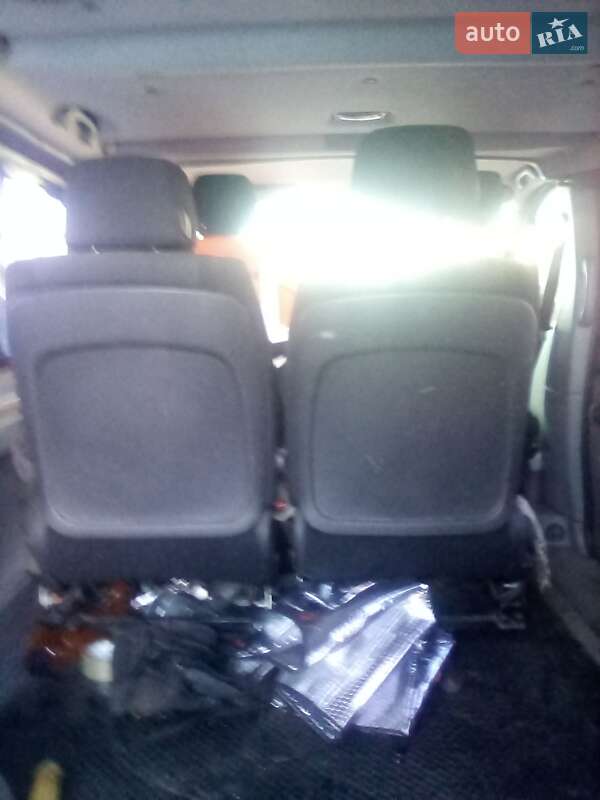 Минивэн Opel Vivaro 2010 в Фастове
