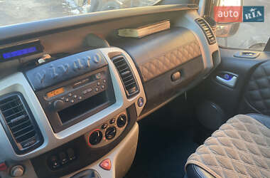 Минивэн Opel Vivaro 2006 в Белой Церкви