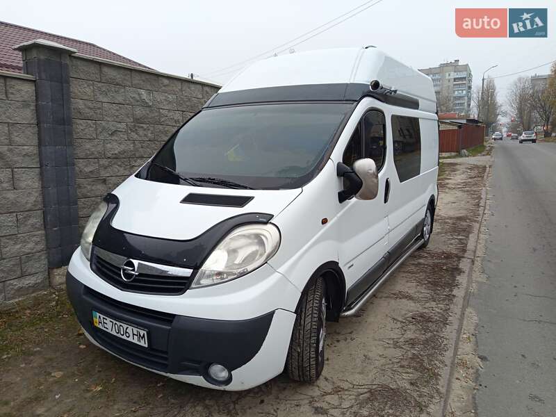 Минивэн Opel Vivaro 2007 в Днепре