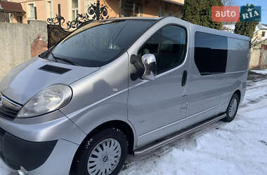 Минивэн Opel Vivaro 2009 в Черновцах