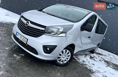 Мінівен Opel Vivaro 2017 в Луцьку