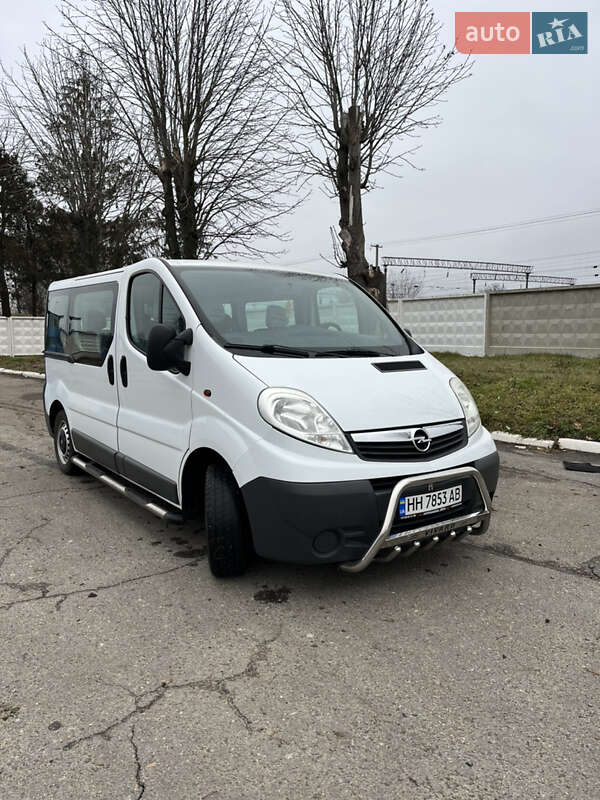 Минивэн Opel Vivaro 2011 в Подольске