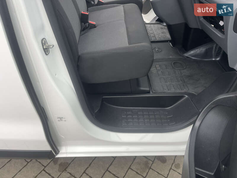Минивэн Opel Vivaro 2019 в Львове