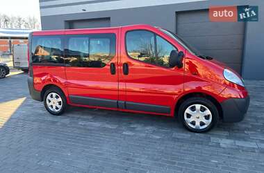 Мінівен Opel Vivaro 2014 в Києві