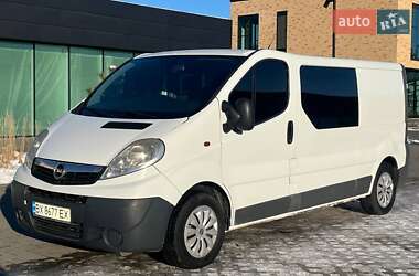 Вантажний фургон Opel Vivaro 2014 в Хмельницькому