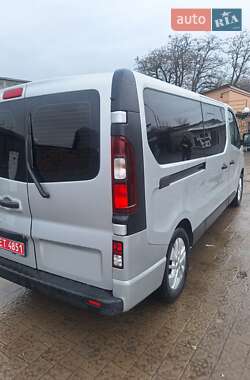 Мінівен Opel Vivaro 2015 в Івано-Франківську