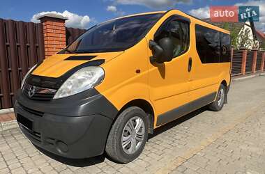 Мінівен Opel Vivaro 2012 в Самборі