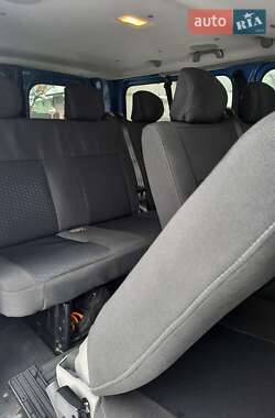 Минивэн Opel Vivaro 2013 в 