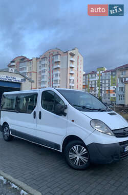 Мінівен Opel Vivaro 2006 в Долині