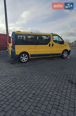 Мінівен Opel Vivaro 2006 в Івано-Франківську