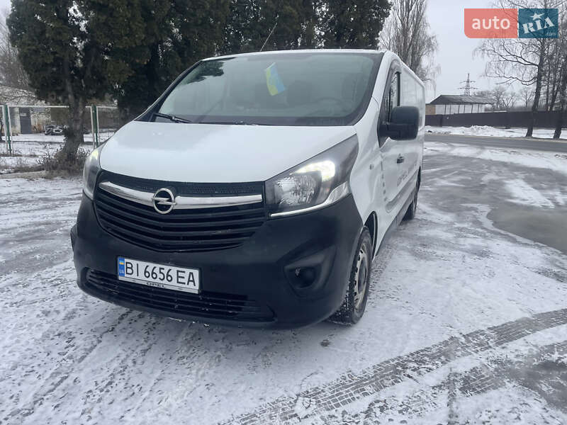 Вантажний фургон Opel Vivaro 2018 в Полтаві