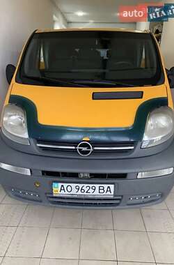 Мінівен Opel Vivaro 2006 в Хусті