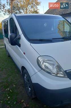 Минивэн Opel Vivaro 2012 в 