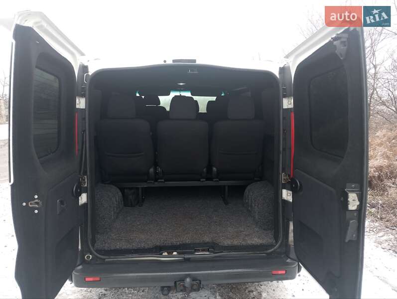 Минивэн Opel Vivaro 2008 в Кременце