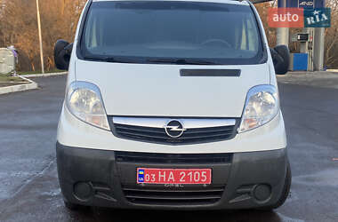 Грузопассажирский фургон Opel Vivaro 2012 в Дубно