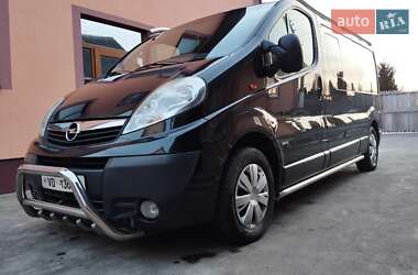 Мінівен Opel Vivaro 2013 в Дубні