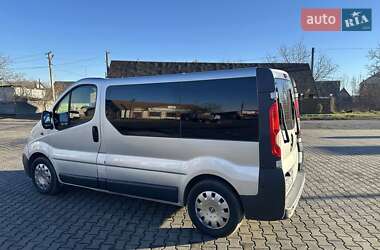 Минивэн Opel Vivaro 2010 в 