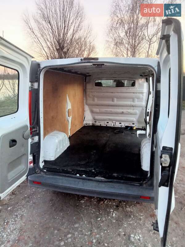 Грузовой фургон Opel Vivaro 2010 в Белой Церкви