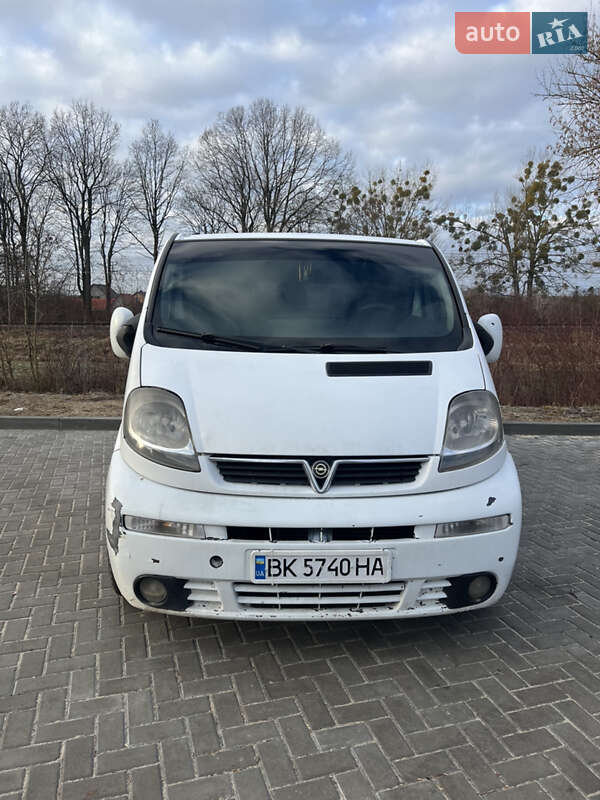 Минивэн Opel Vivaro 2005 в Ковеле