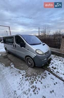 Минивэн Opel Vivaro 2004 в Черновцах