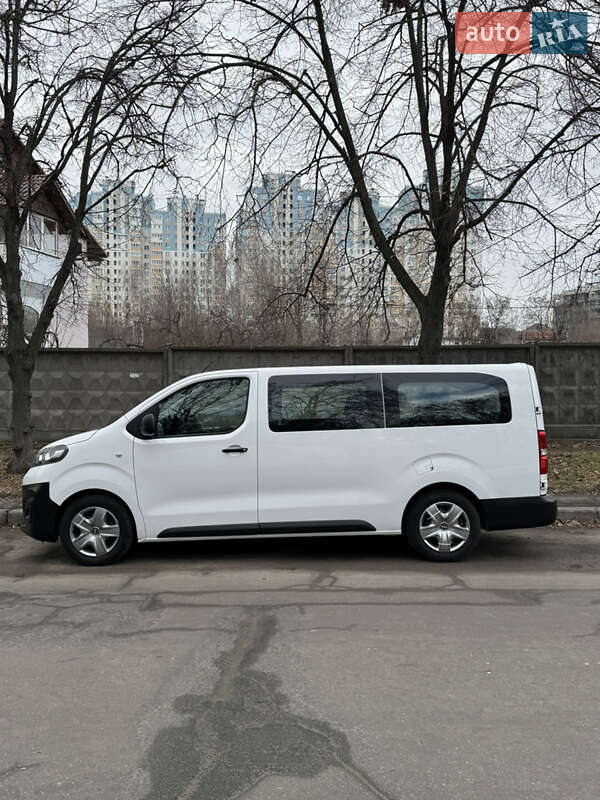 Мінівен Opel Vivaro 2020 в Києві