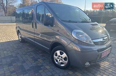 Мінівен Opel Vivaro 2011 в Луцьку