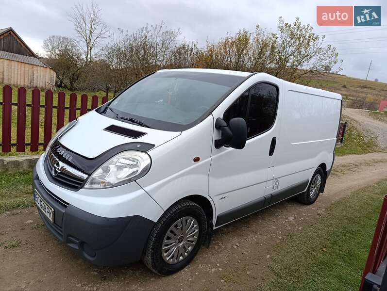 Вантажний фургон Opel Vivaro 2011 в Турці