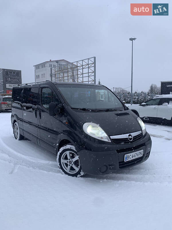 Мінівен Opel Vivaro 2009 в Львові