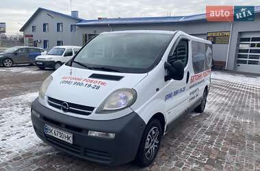 Мінівен Opel Vivaro 2003 в Рівному