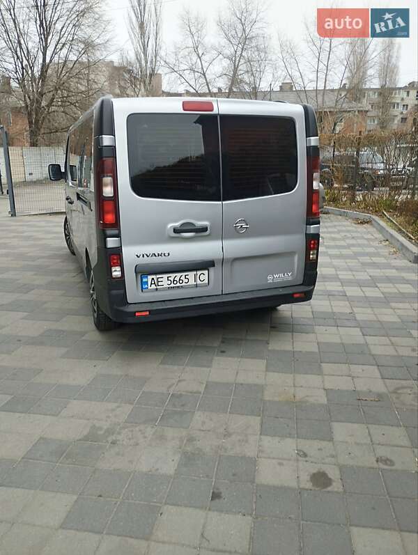 Минивэн Opel Vivaro 2018 в Днепре