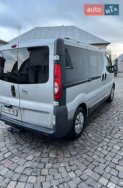 Мінівен Opel Vivaro 2011 в Мукачевому