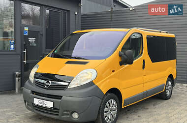 Минивэн Opel Vivaro 2014 в Черновцах