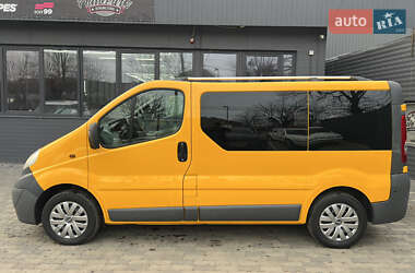 Минивэн Opel Vivaro 2014 в Черновцах