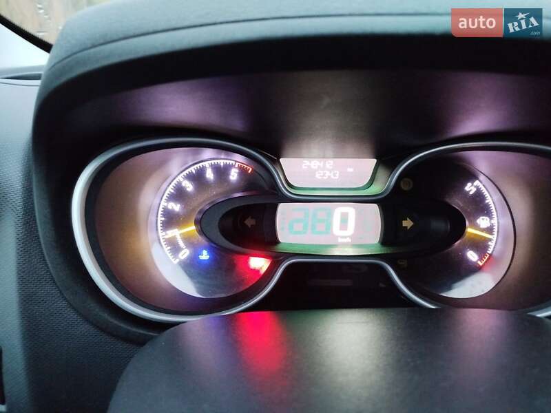 Минивэн Opel Vivaro 2015 в Белой Церкви