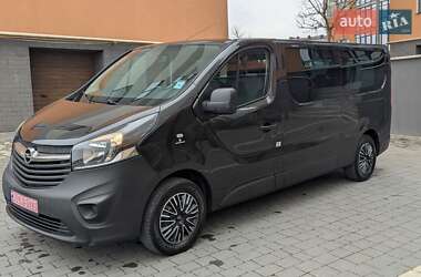 Минивэн Opel Vivaro 2015 в Ивано-Франковске