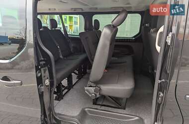 Минивэн Opel Vivaro 2015 в Ивано-Франковске