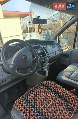 Минивэн Opel Vivaro 2014 в Борщеве