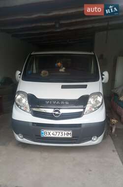 Минивэн Opel Vivaro 2014 в 