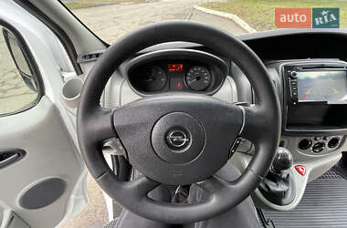 Мінівен Opel Vivaro 2011 в Дубні