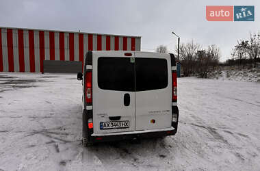 Вантажний фургон Opel Vivaro 2011 в Харкові