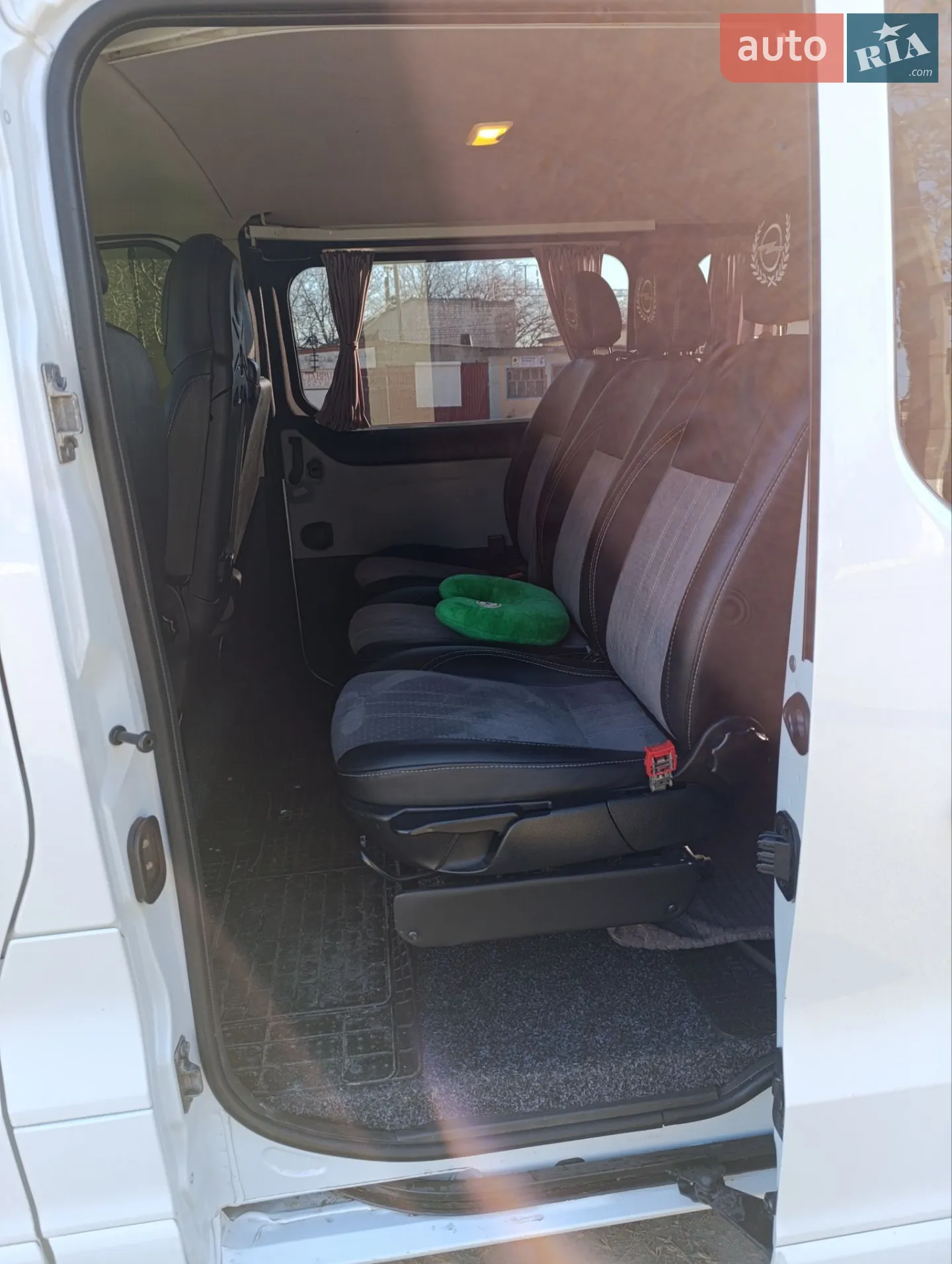 2015 Opel Vivaro - мініатюра 12